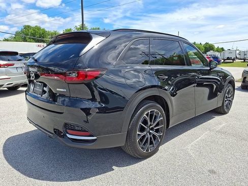 Certified 2025 MAZDA CX-70 Plug-In Hybrid w/ Premium Plus AWD/4WD image 7