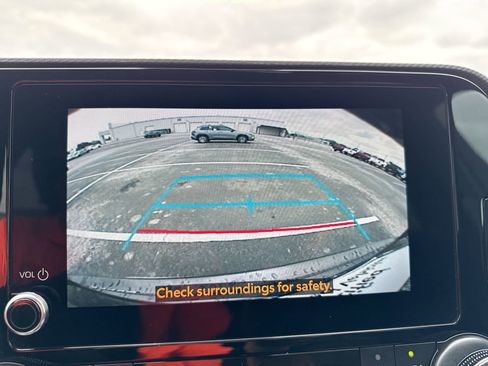 Used 2023 Toyota Highlander XSE image 23