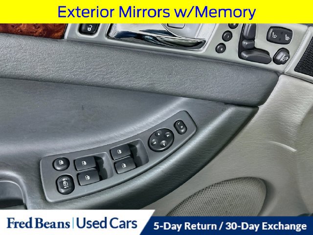 Used 2008 Chrysler Pacifica Touring FWD image 20