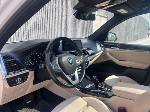 Used 2019 BMW X3 xDrive30i w/ Driving Assistance Package AWD/4WD image 10