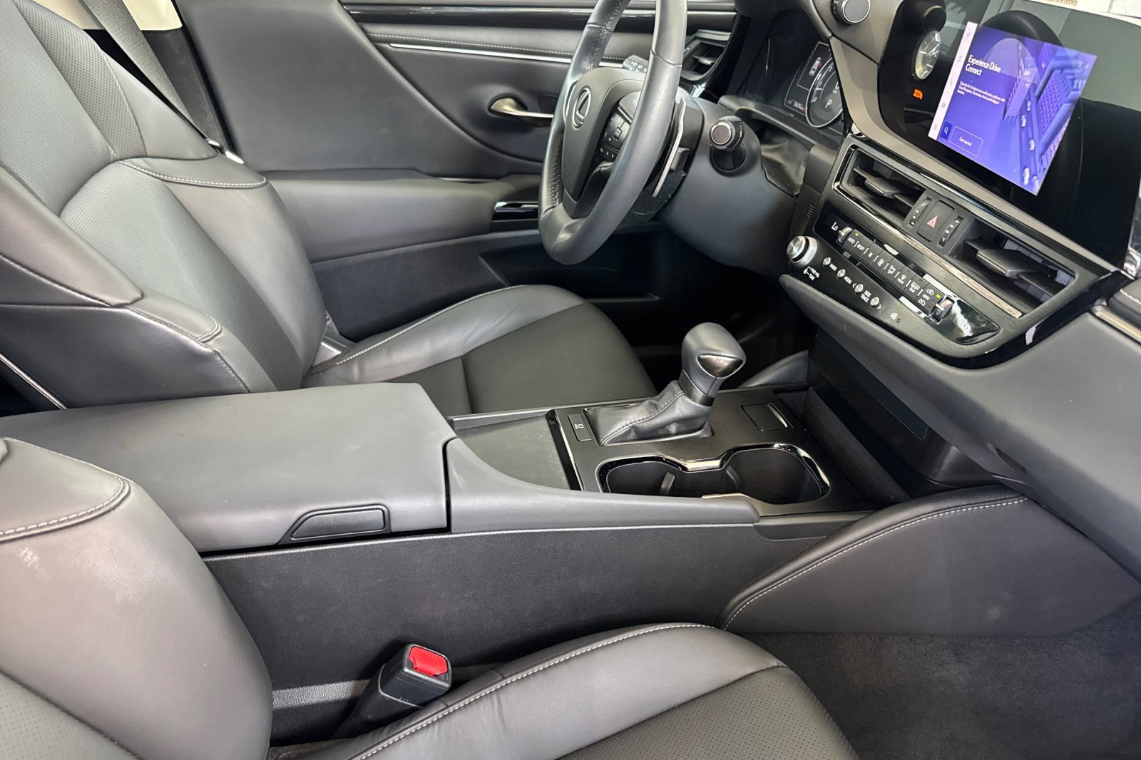 Certified 2023 Lexus ES 350 w/ Accessory Package (Z2) FWD image 19