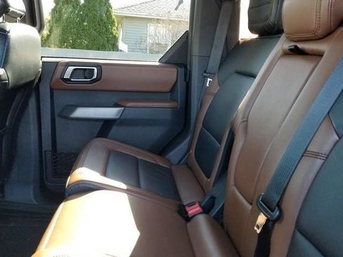 Used 2022 Ford Bronco Outer Banks image 16