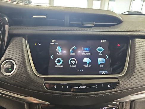 Used 2018 Cadillac XT5 Luxury w/ Driver Awareness Package image 27