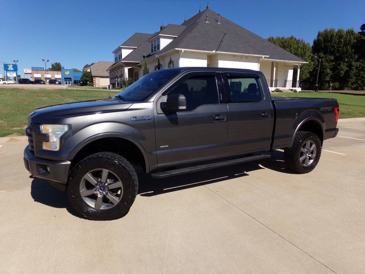 Used 2016 Ford F150 XLT w/ Equipment Group 301A Mid AWD/4WD image 7