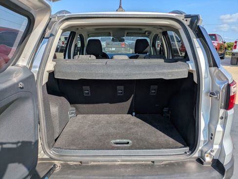 Used 2019 Ford EcoSport SE image 23