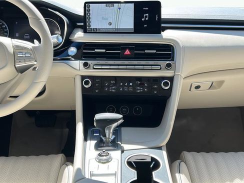 New 2026 Genesis G70 2.5T Prestige image 20