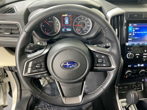 Used 2022 Subaru Ascent Premium w/ Convenience Package image 11