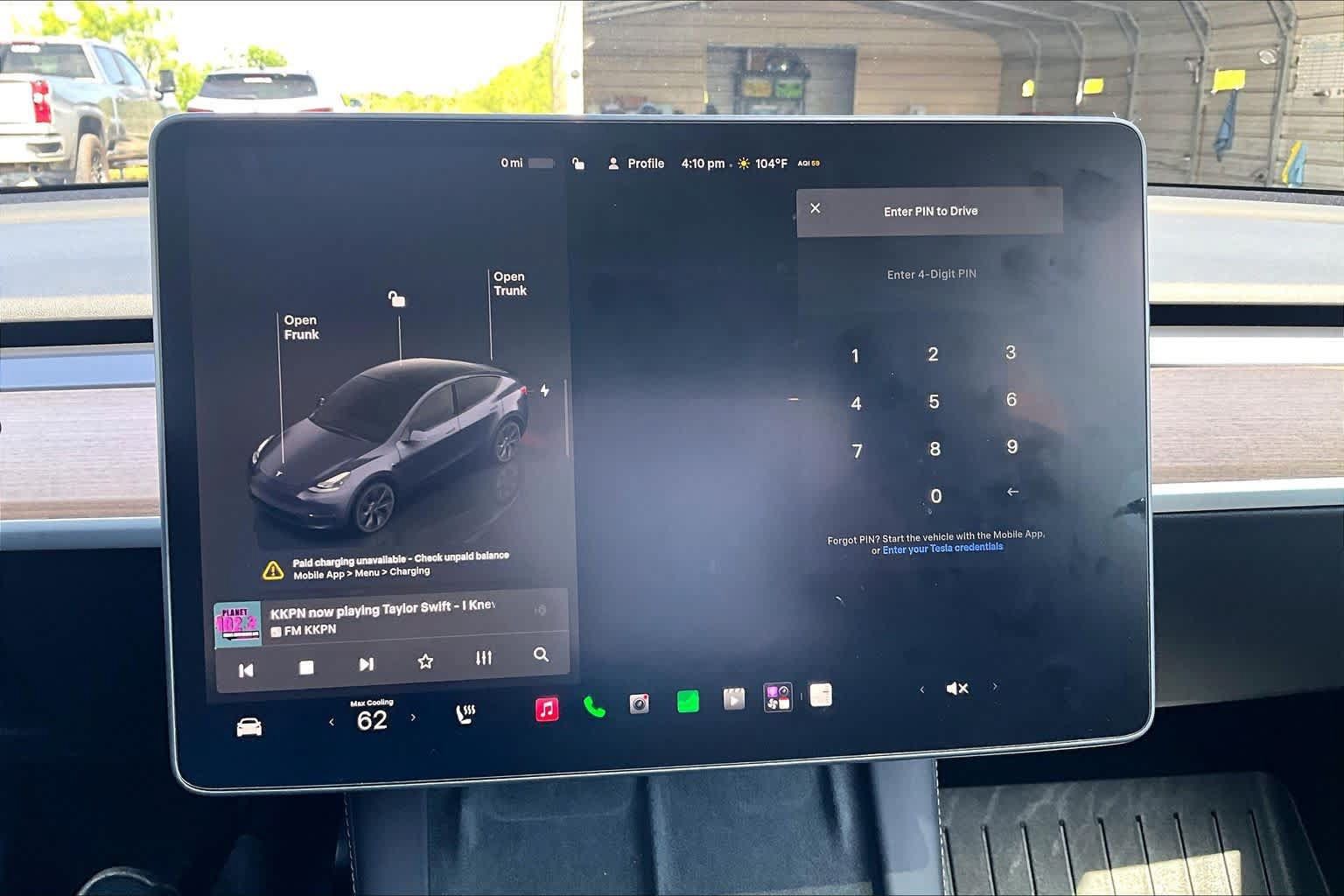 Used 2025 Tesla Model Y Long Range RWD image 31