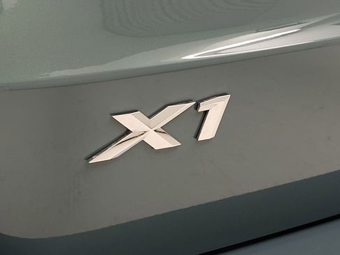 Used 2026 BMW X1 xDrive28i w/ Technology Package AWD/4WD image 10
