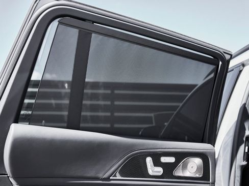 Used 2026 Mercedes-Benz GLS 63 AMG 4MATIC image 50