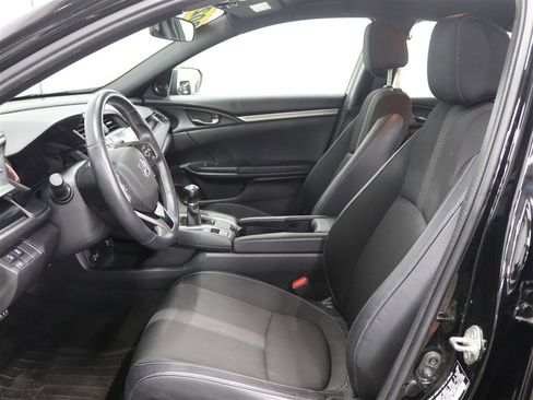 Used 2020 Honda Civic Sport image 11