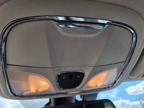 Used 2014 Jeep Cherokee Limited FWD image 34