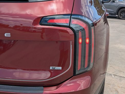 Certified 2024 Kia Telluride SX Prestige X-Line AWD/4WD image 11