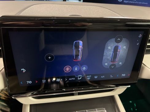 New 2026 Lincoln Nautilus Reserve image 13