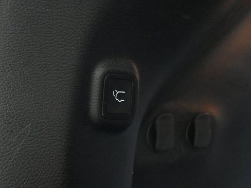 Certified 2023 Jeep Cherokee Altitude Lux image 24