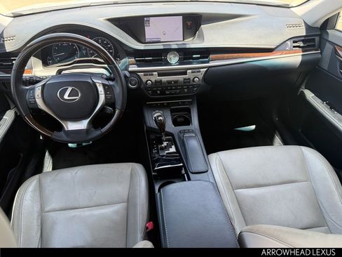 Used 2014 Lexus ES 350 w/ Luxury Package FWD image 28