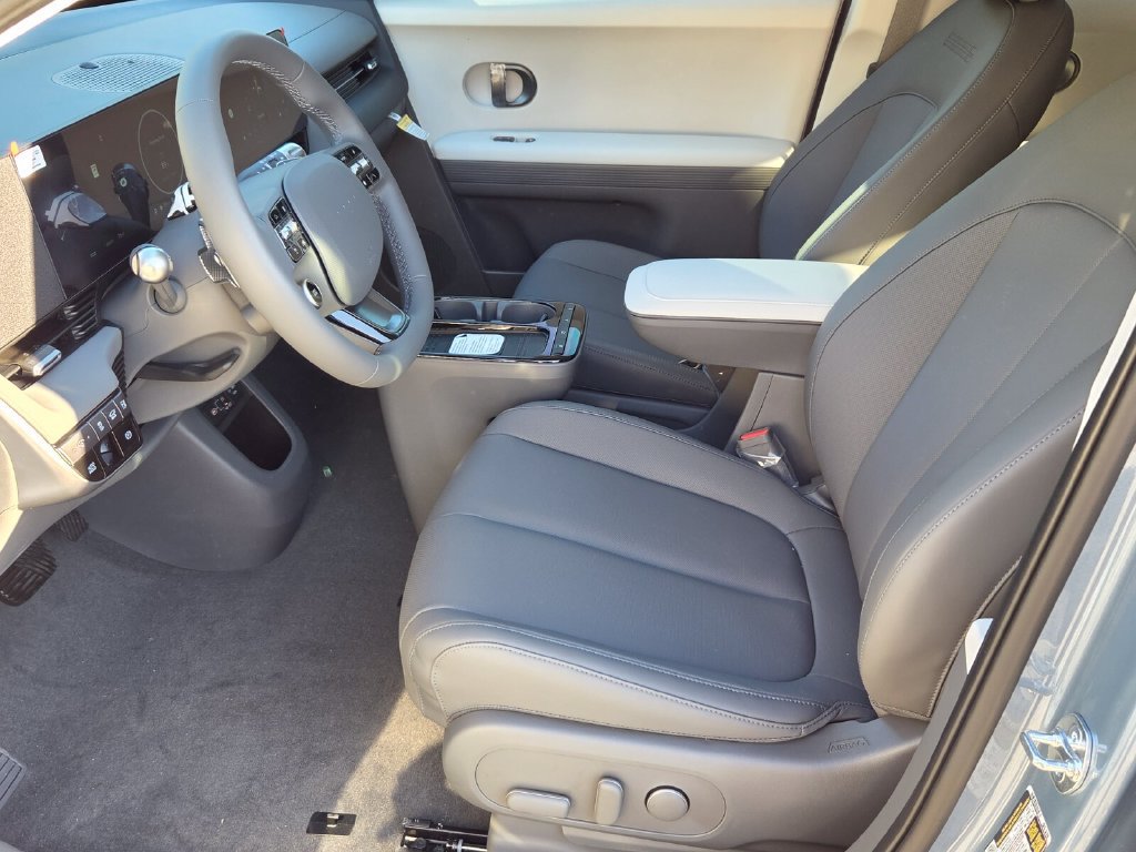 New 2027 Hyundai Ioniq 5 SEL RWD image 6