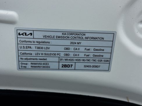Used 2024 Kia Forte LXS FWD image 19