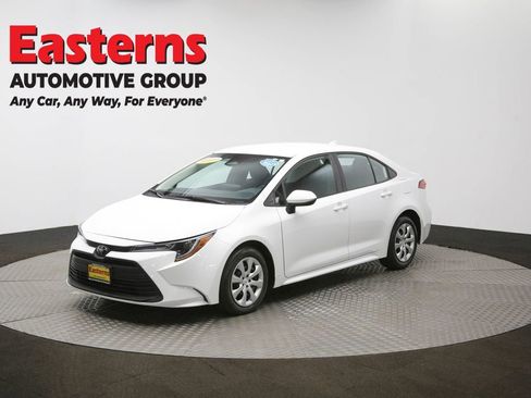 Used 2024 Toyota Corolla LE image 54