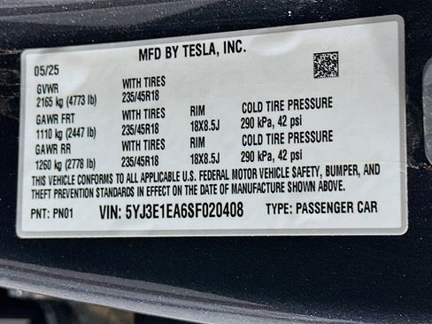 Used 2025 Tesla Model 3 Long Range RWD image 12