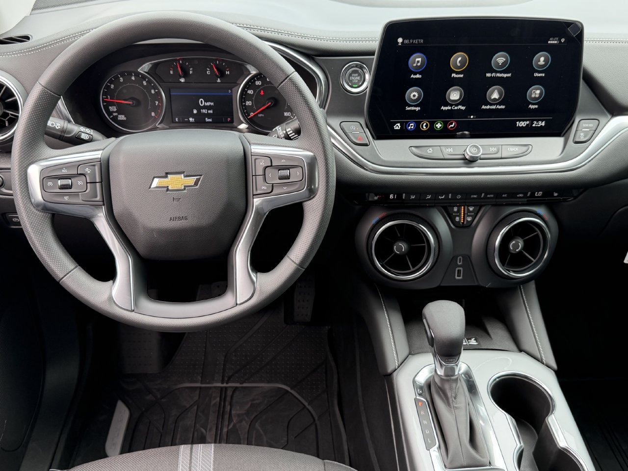 New 2026 Chevrolet Blazer LT w/ Convenience Package FWD image 11