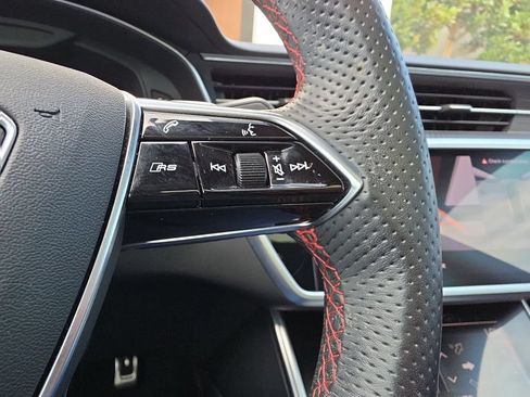Used 2025 Audi RS 7 Performance AWD/4WD image 23