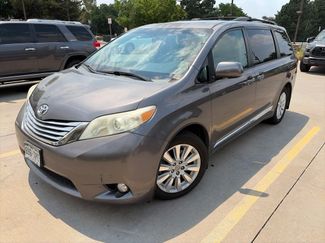 Used 2011 Toyota Sienna Limited w/ Premium Pkg AWD/4WD video 1