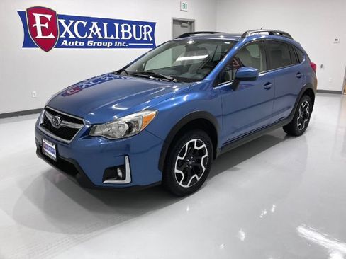 Used 2017 Subaru Crosstrek 2.0i Premium w/ Popular Package #1 AWD/4WD image 16