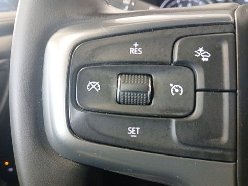 Used 2023 Chevrolet Suburban LS image 11