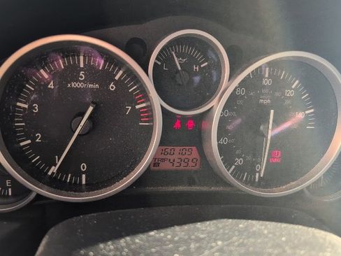 Used 2006 MAZDA MX-5 Miata Touring image 5