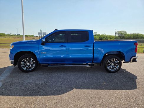 Used 2025 Chevrolet Silverado 1500 LT w/ Texas Edition Plus RWD image 4