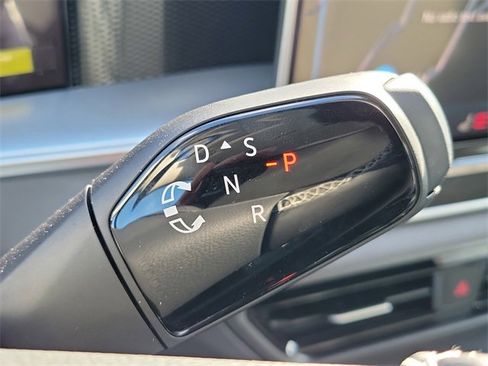 New 2026 Volkswagen Tiguan SE image 27