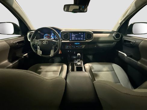 Used 2022 Toyota Tacoma SR5 image 15