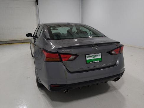 Used 2024 Nissan Altima 2.0 SR FWD image 6
