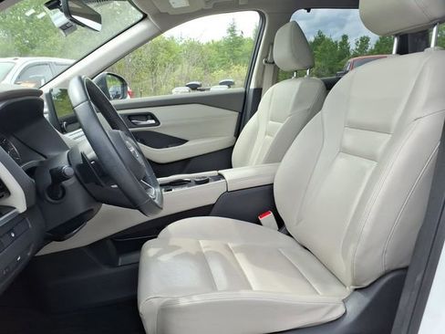 Used 2023 Nissan Rogue SL w/ SL Premium Package AWD/4WD image 12