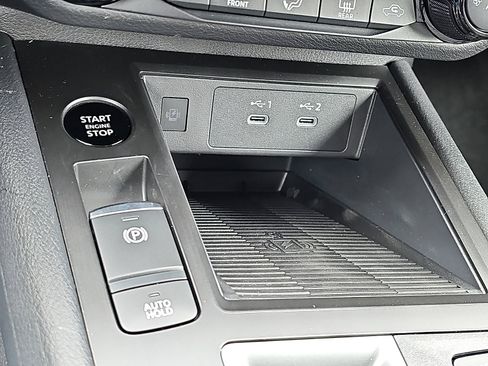 New 2026 Nissan Kicks SV w/ Cold Weather Package image 17