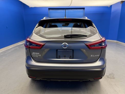 Used 2021 Nissan Rogue Sport SL w/ Premium Package image 6