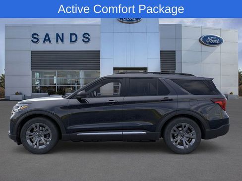 New 2025 Ford Explorer Active w/ Active Comfort Package image 3
