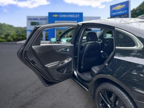 Certified 2018 Chevrolet Malibu LT w/ Leather Package FWD image 29