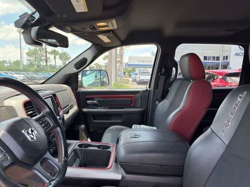 Used 2015 RAM 1500 Rebel AWD/4WD image 36