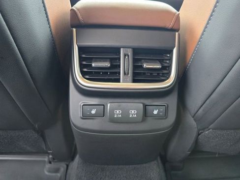 Used 2022 Subaru Outback Touring XT image 11