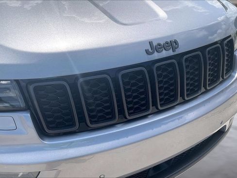 Used 2018 Jeep Grand Cherokee High Altitude RWD image 30