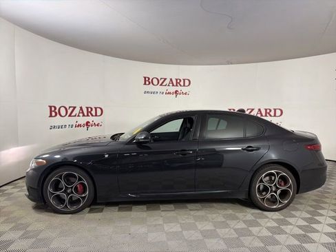 Used 2023 Alfa Romeo Giulia Ti w/ Active Assist Plus Package AWD/4WD image 5