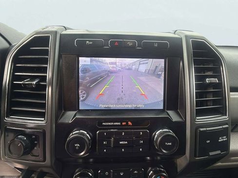 Used 2020 Ford F250 XLT w/ XLT Value Package image 10