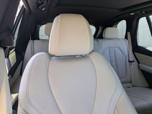 Used 2021 BMW X5 sDrive40i w/ Premium Package 2 image 13