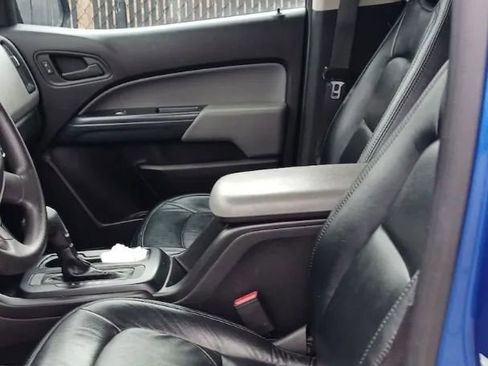 Used 2018 Chevrolet Colorado W/T w/ WT Convenience Package image 7