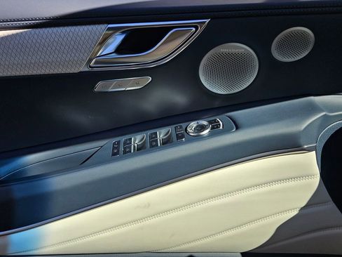 New 2026 Genesis GV80 3.5T Prestige AWD/4WD image 32