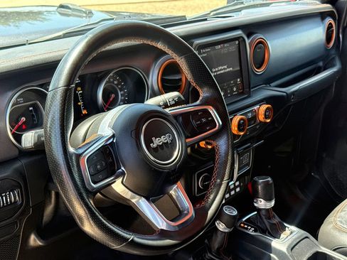 Used 2021 Jeep Gladiator Mojave AWD/4WD image 18