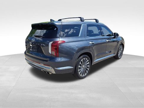 Used 2024 Hyundai Palisade Calligraphy FWD image 6