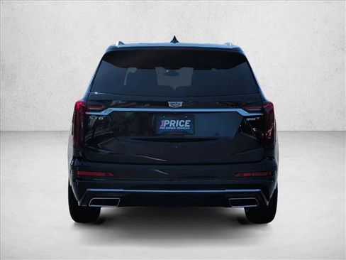 Used 2024 Cadillac XT6 Luxury FWD image 6